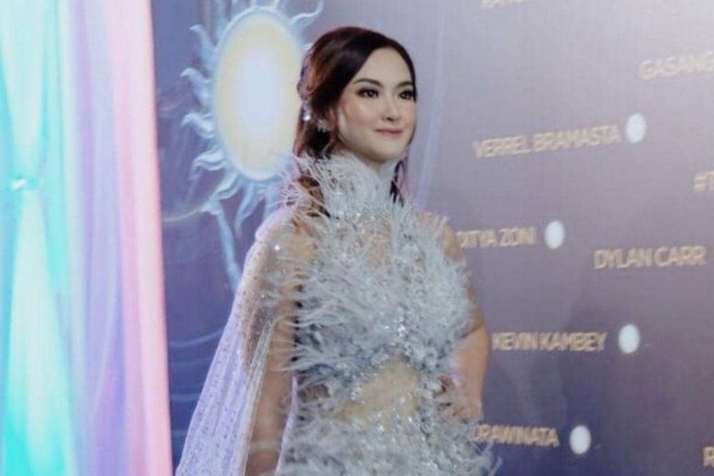 instagram.com/gabriellalarasati