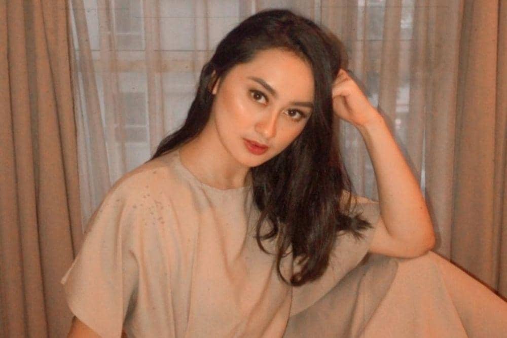 instagram.com/memes_prameswari