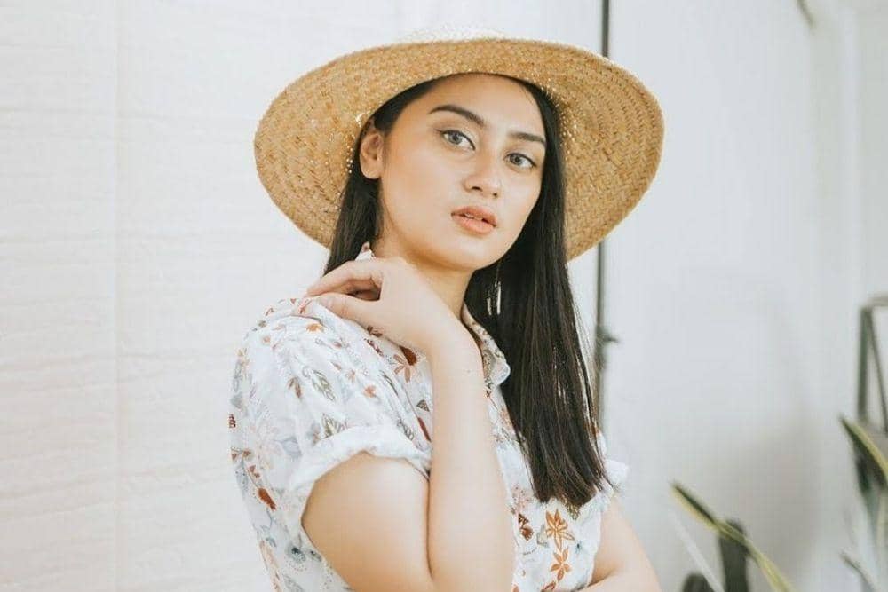 instagram.com/memes_prameswari