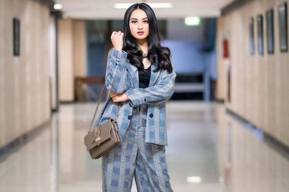 instagram.com/memes_prameswari