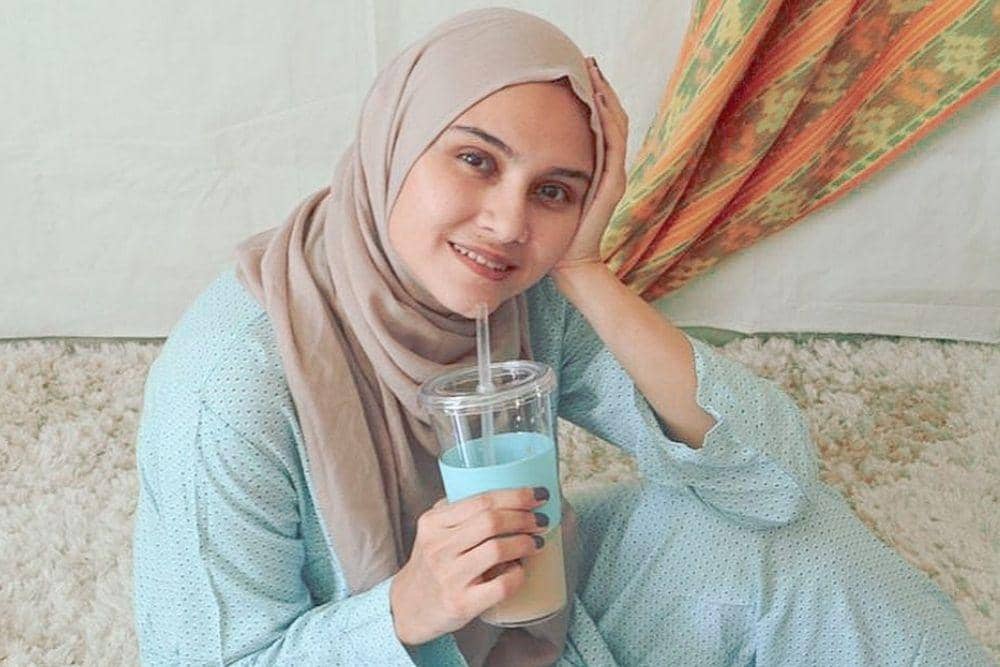 instagram.com/zeezeeshahab