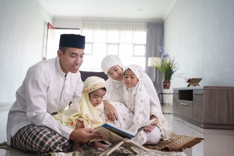 9 Hadis Nabi tentang Keluarga yang Wajib Kamu Ketahui, Apa Saja?