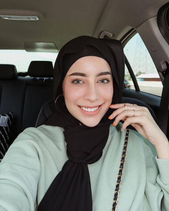 instagram.com/aghniapunjabi