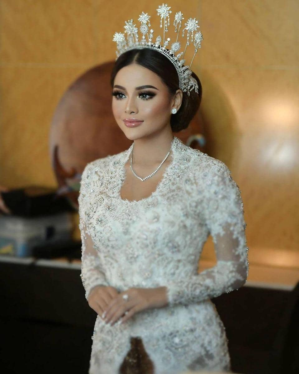 instagram.com/hairstylist_arrusa