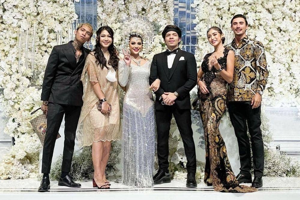 instagram.com/inijedar