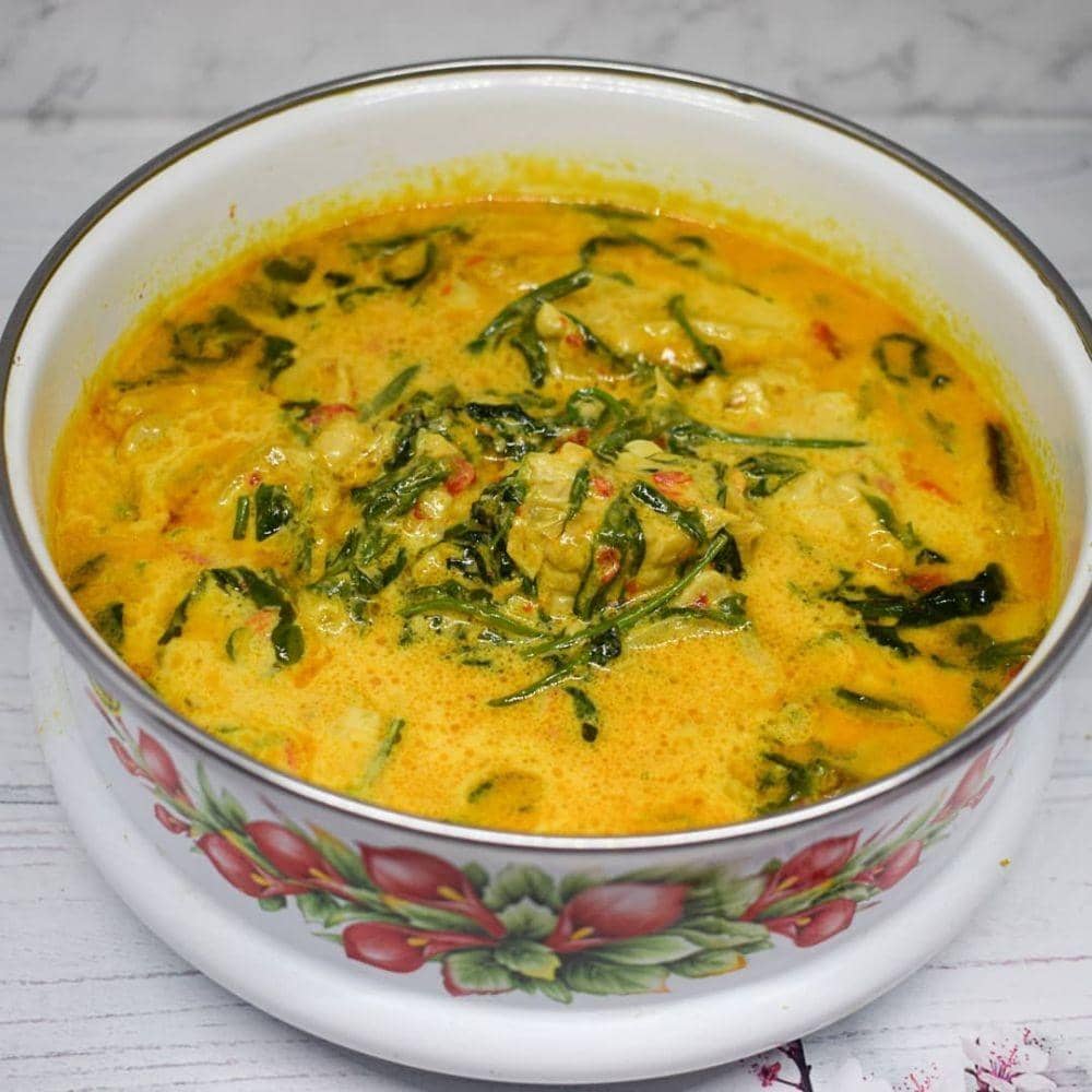 instagram.com/ani_ummujasmine