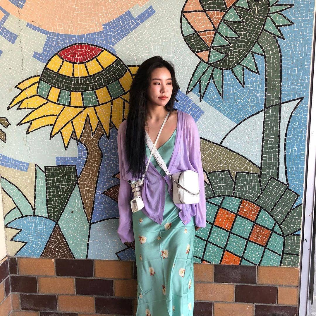 instagram.com/whee_inthemood