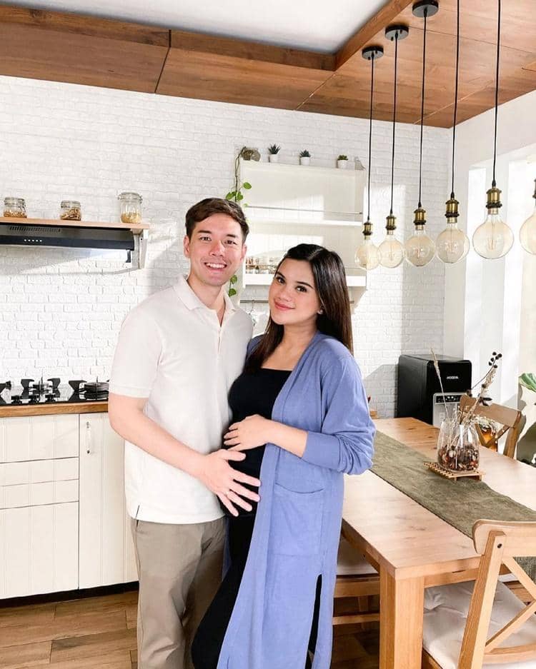 Instagram.com/audimarissa