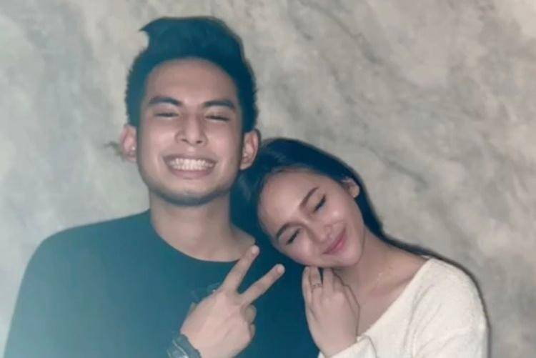 Unggah Foto Mesra, Seleb TikTok Ini Pacar Baru Niko Al Hakim?
