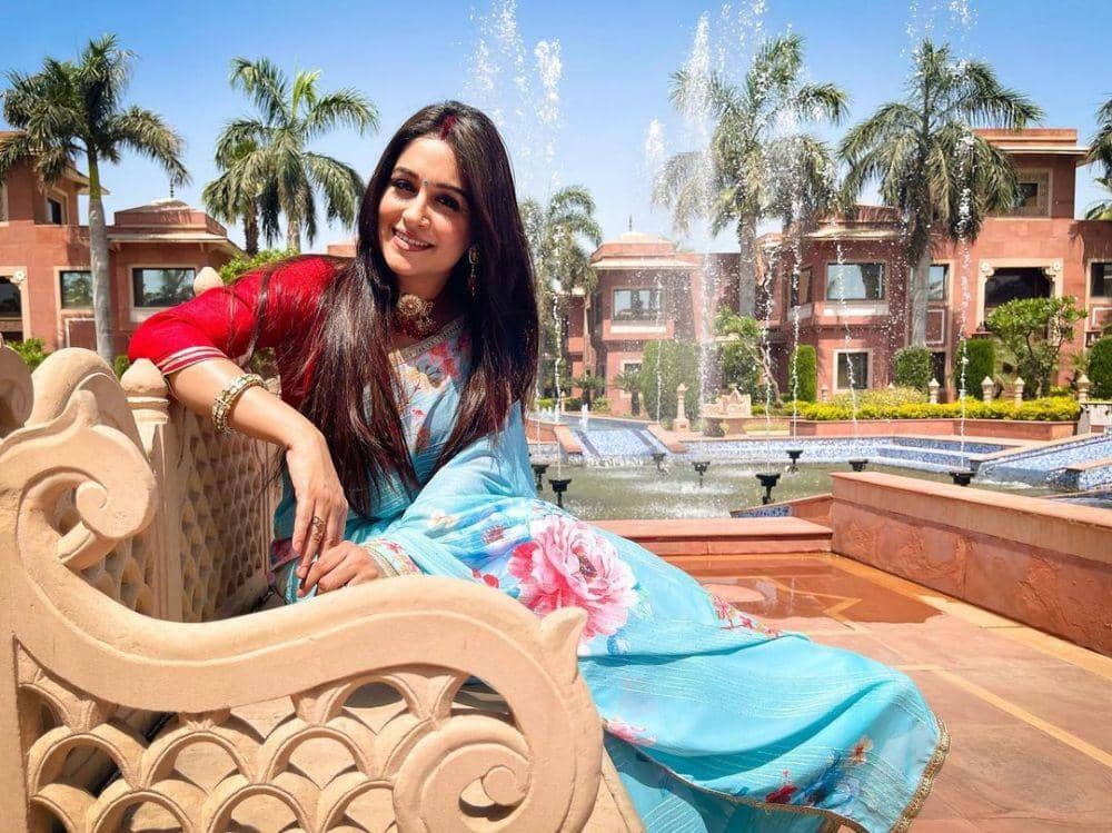 instagram.com/ms.dipika