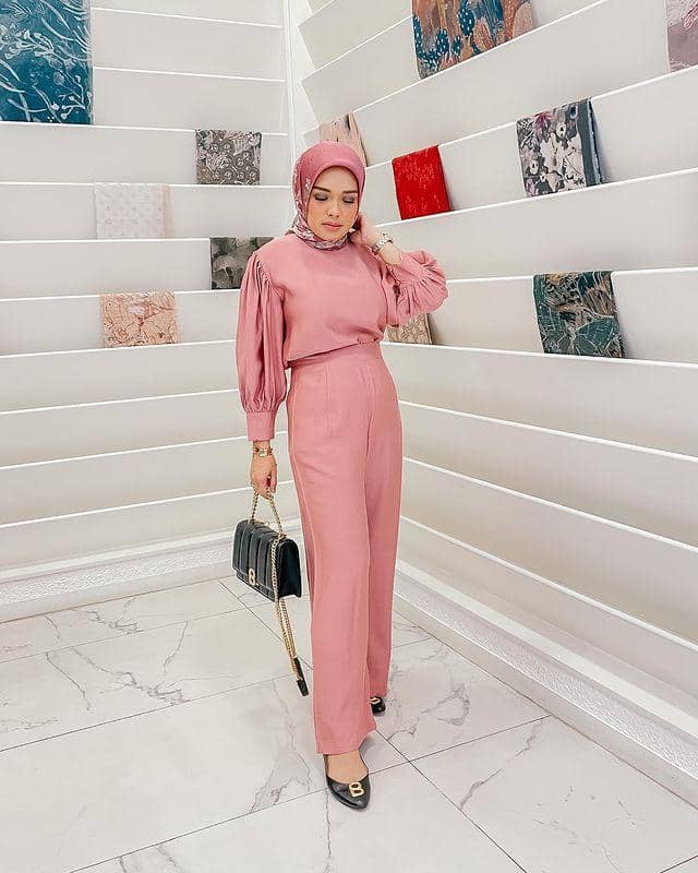 instagram.com/lindaanggrea