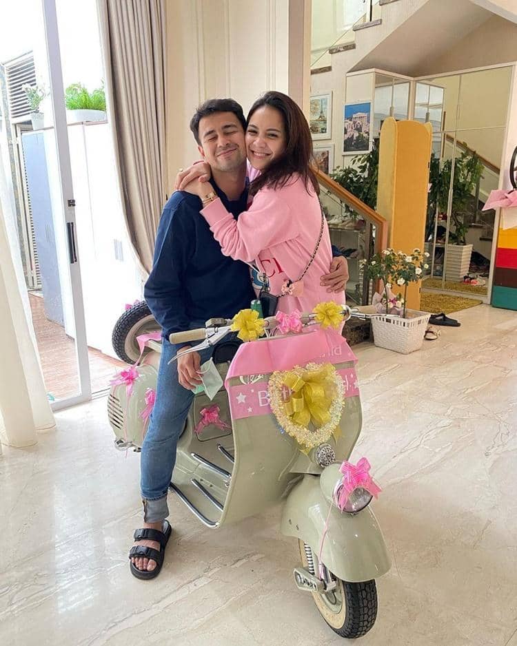 Instagram.com/raffinagita1717