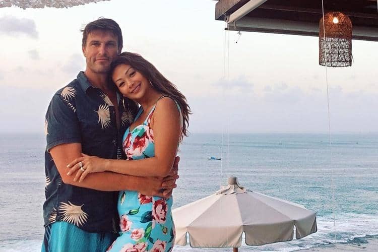 Instagram.com/indahkalalo