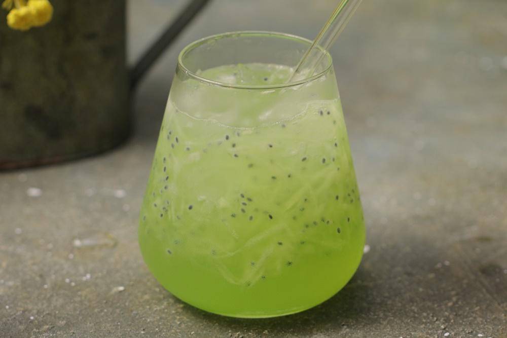 Resep Es Timun Melon A la Yummy yang Melegakan Kerongkonganmu