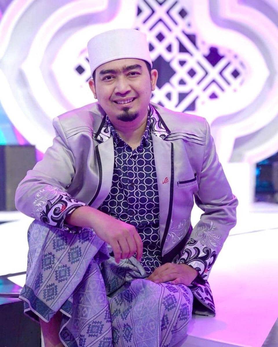 Instagram.com/ustad_solmed