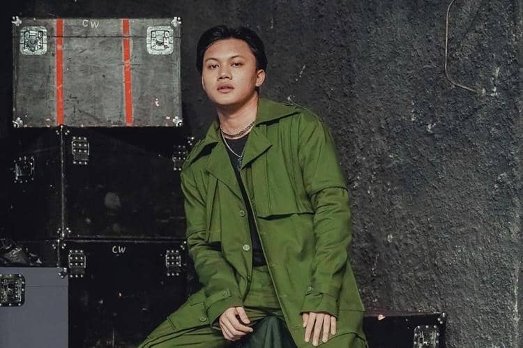 Instagram.com/rizkyfban