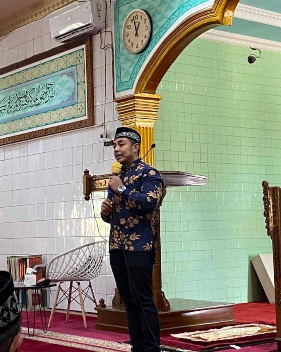 Instagram.com/ustdrizamuhammad