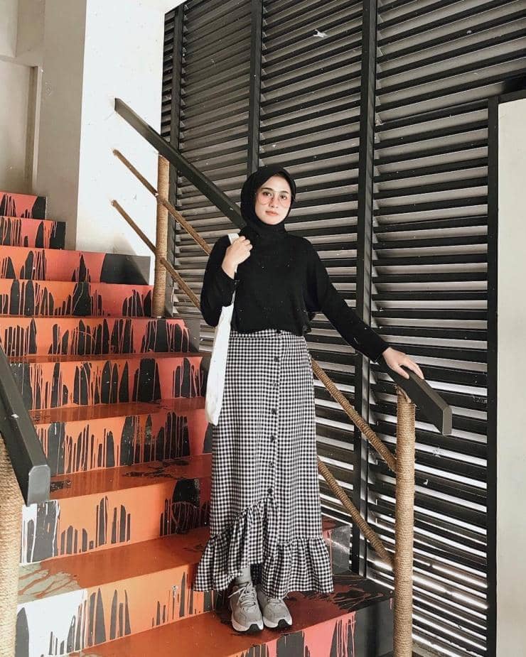 instagram.com/helminursifah