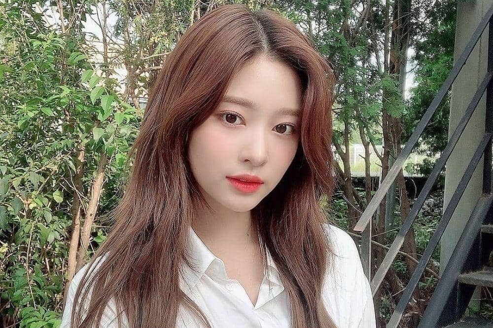 instagram.com/minju_izone