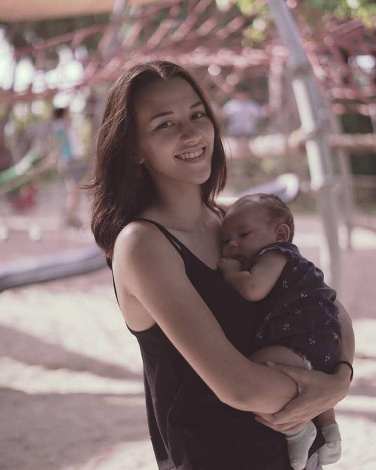 Instagram.com/dahliachr