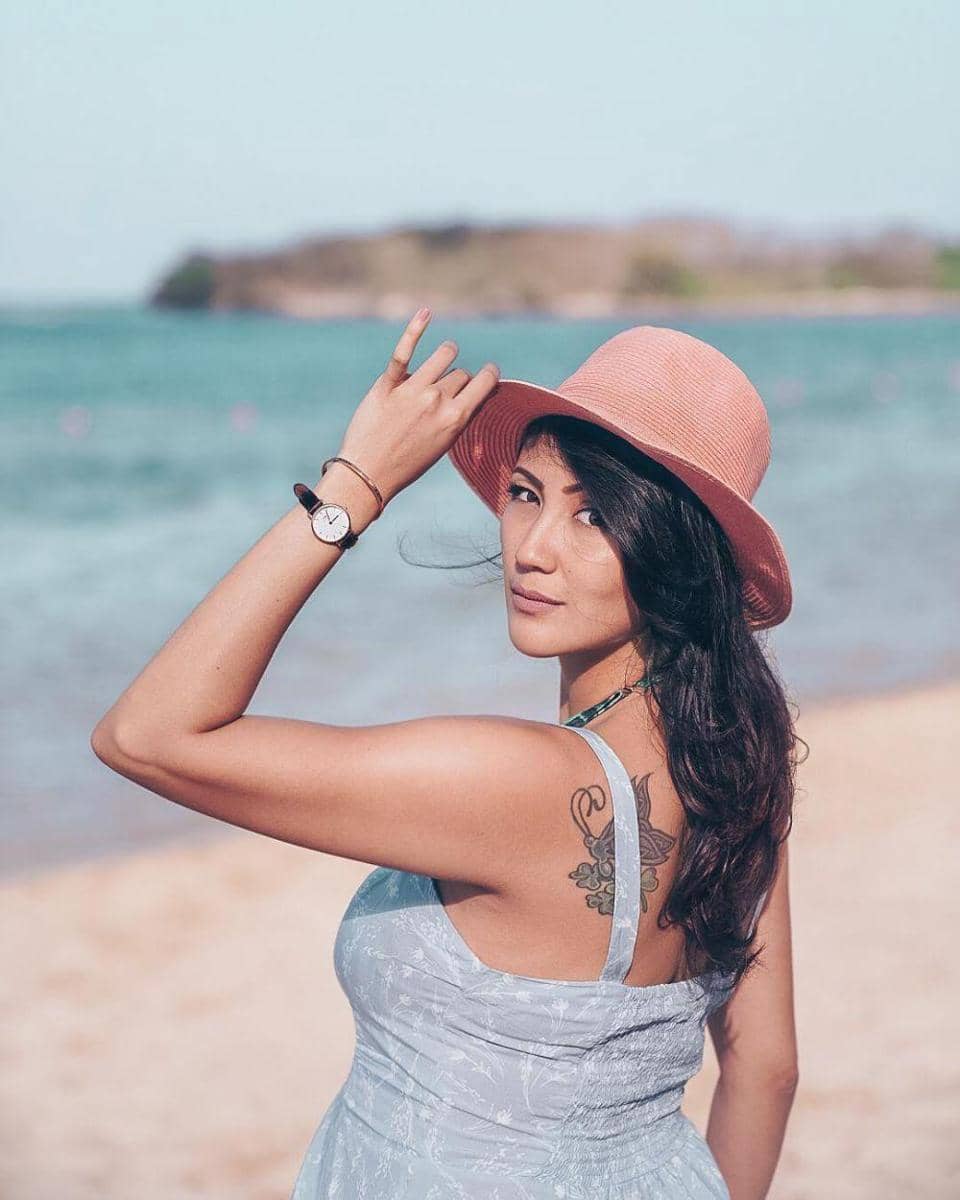 instagram.com/mrssharena