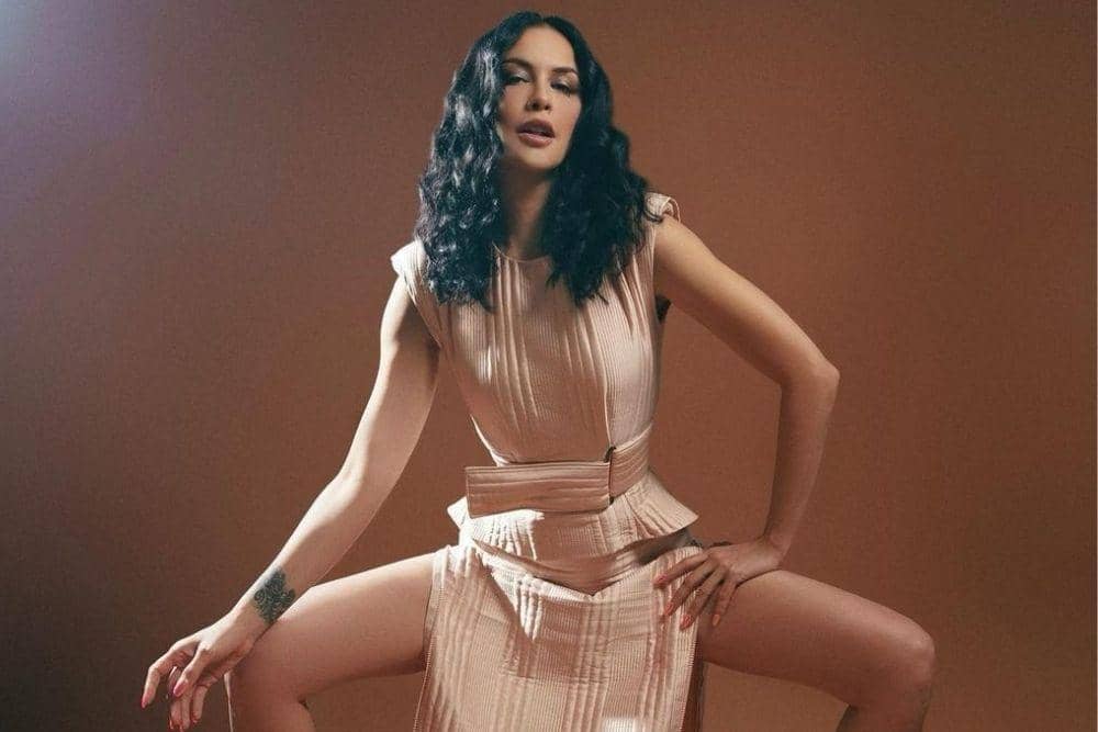 instagram.com/sophia_latjuba88