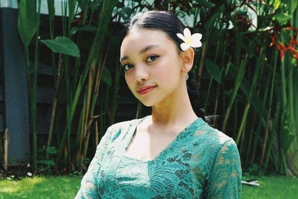 instagram.com/naura.ayu