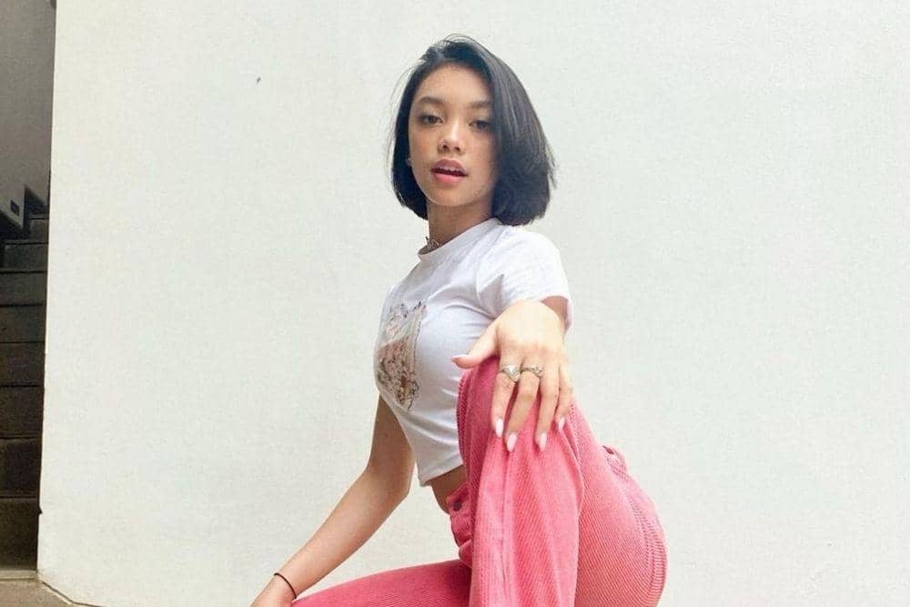 instagram.com/naura.ayu