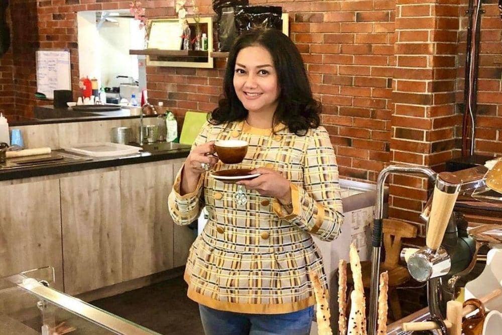 instagram.com/bellasaphiraofficial