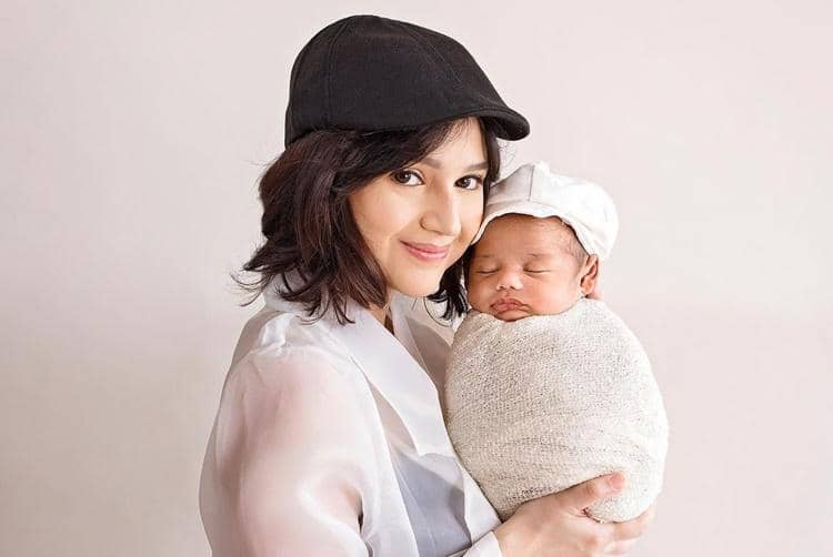 Instagram.com/angelicasimp.new