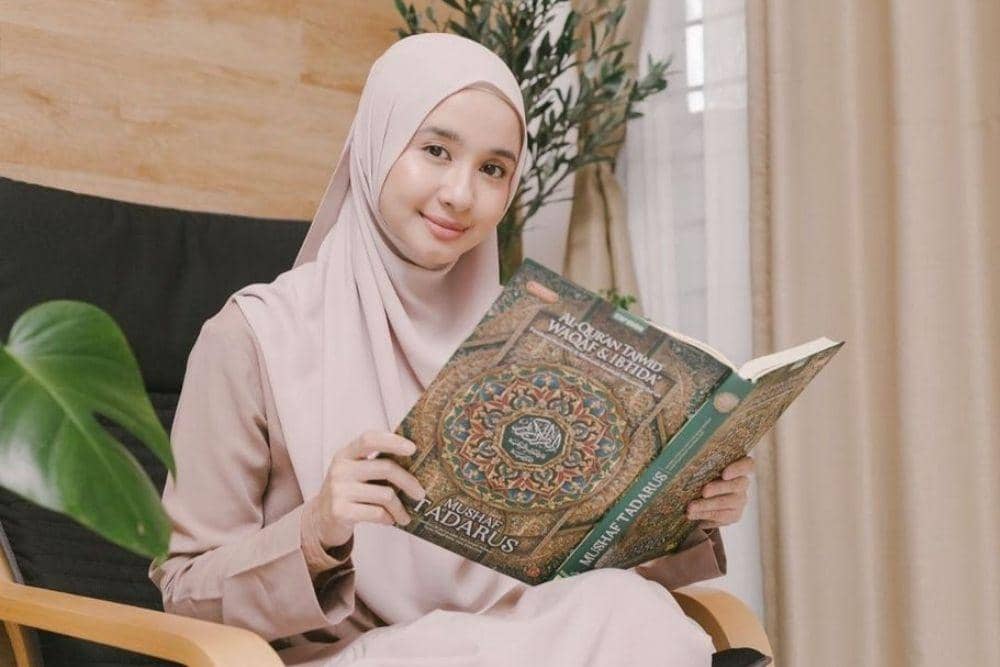 instagram.com/laudyacynthiabella