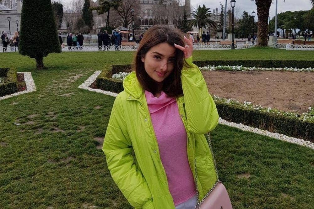 instagram.com/saraminti