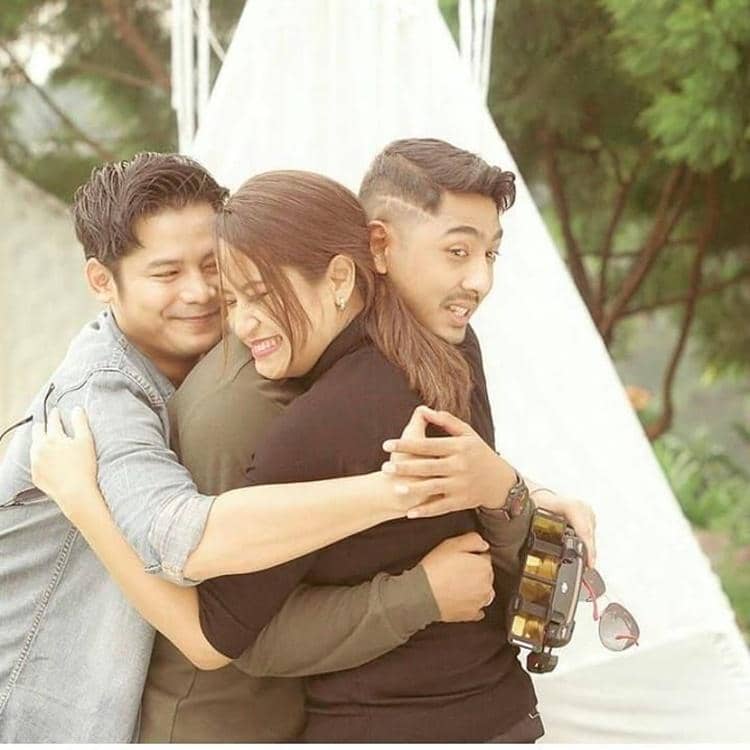 Instagram.com/keluarga_besar_alfahri_2424