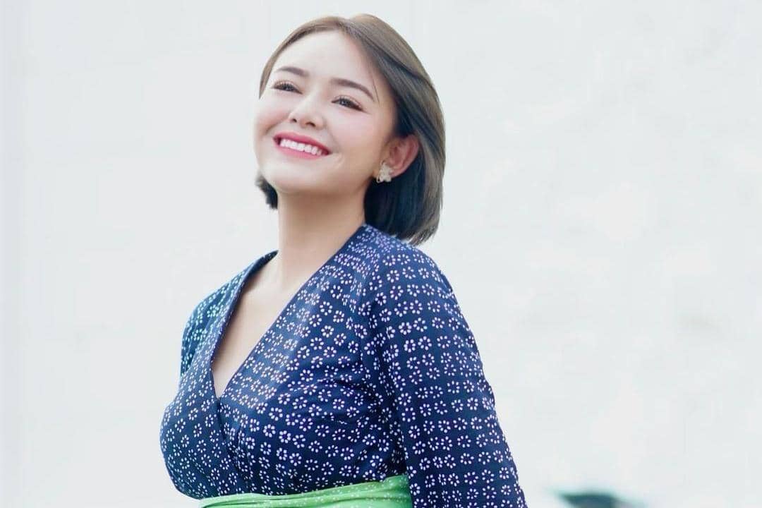 instagram.com/amandamanopo