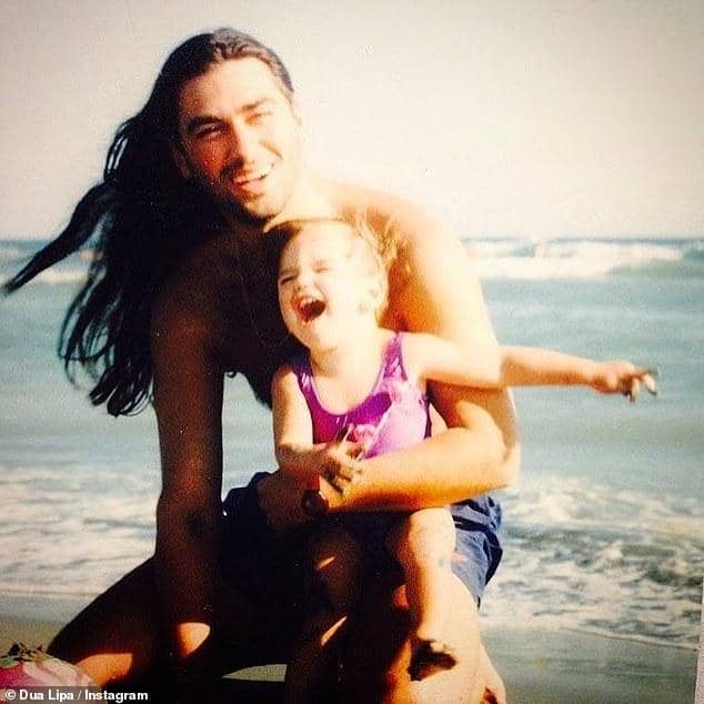 Instagram.com/Dualipa