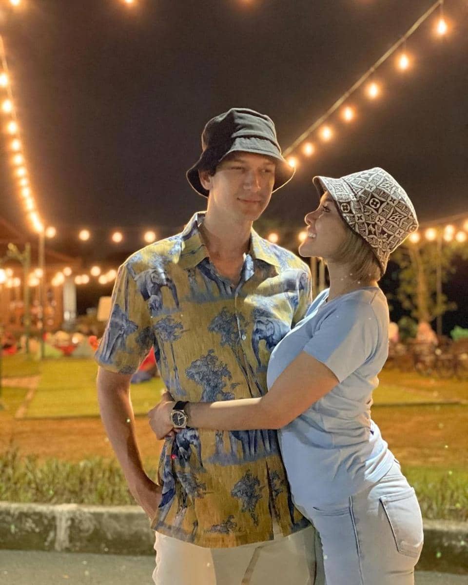 Instagram.com/nikitamirzanimawardi_172