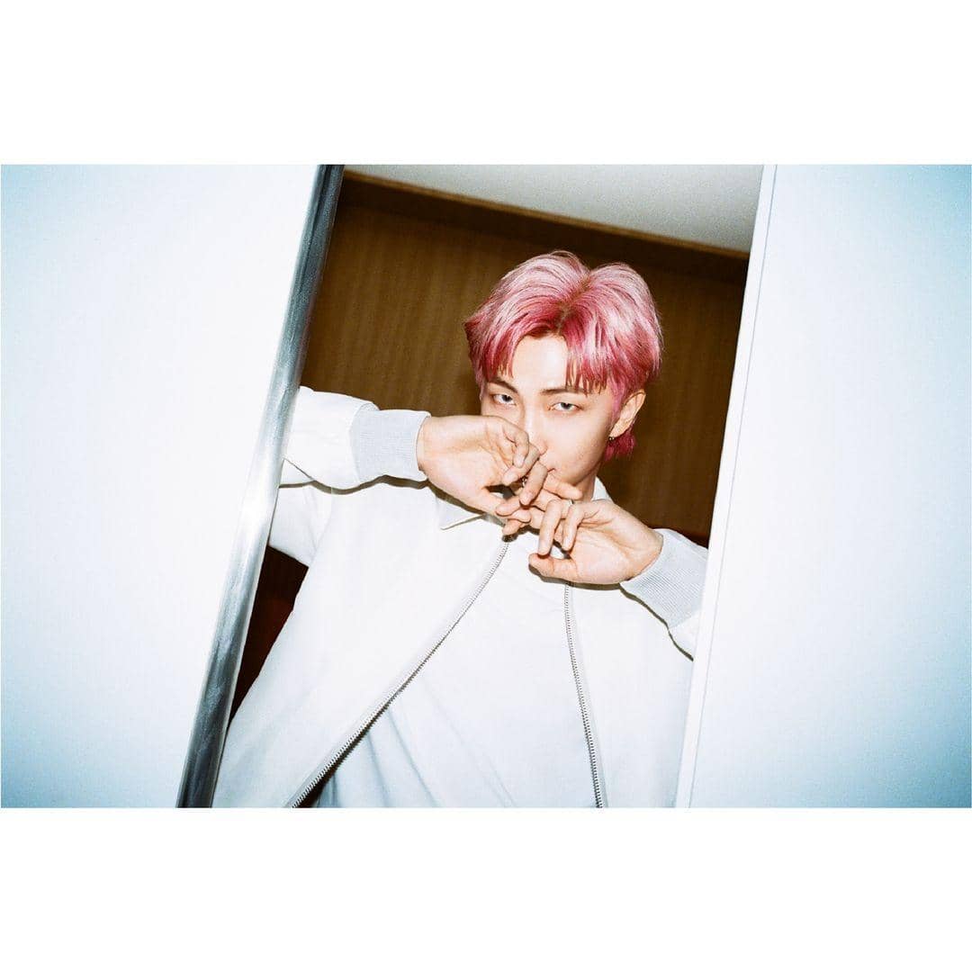 instagram.com/bts.bighitofficial