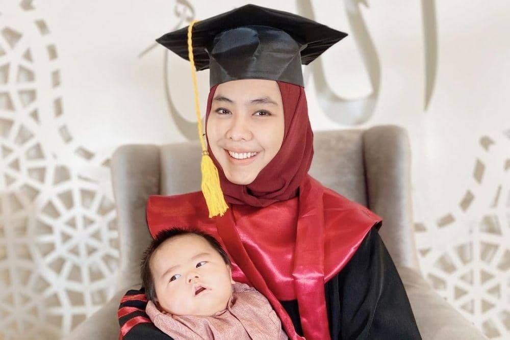 instagram.com/okisetianadewi