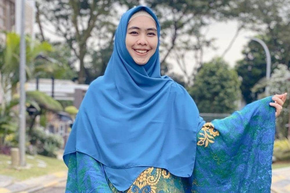 instagram.com/okisetianadewi