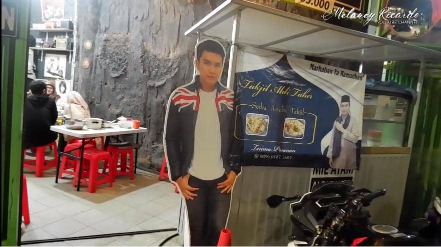 youtube.com/MelaneyRicardo