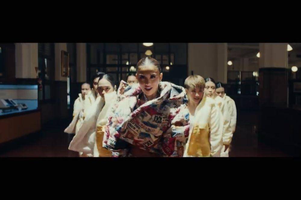 youtube.com/AgnezMo