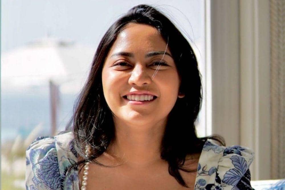 instagram.com/rachelvennya