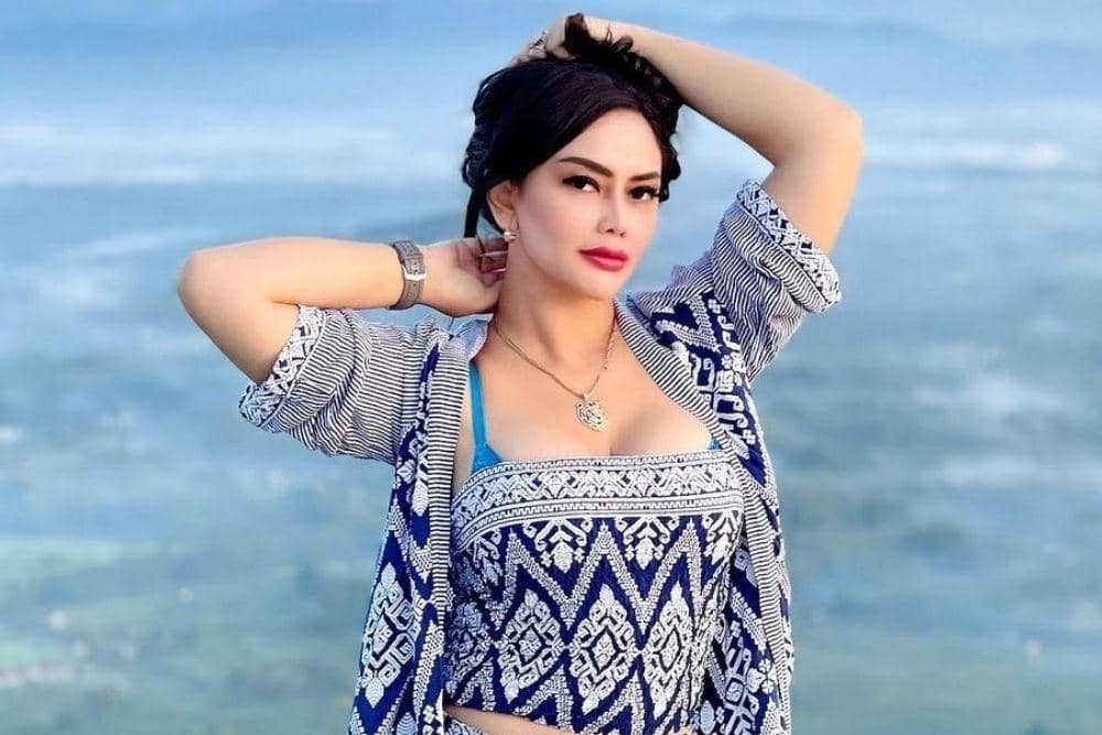 instagram.com/siscamellyana22_official