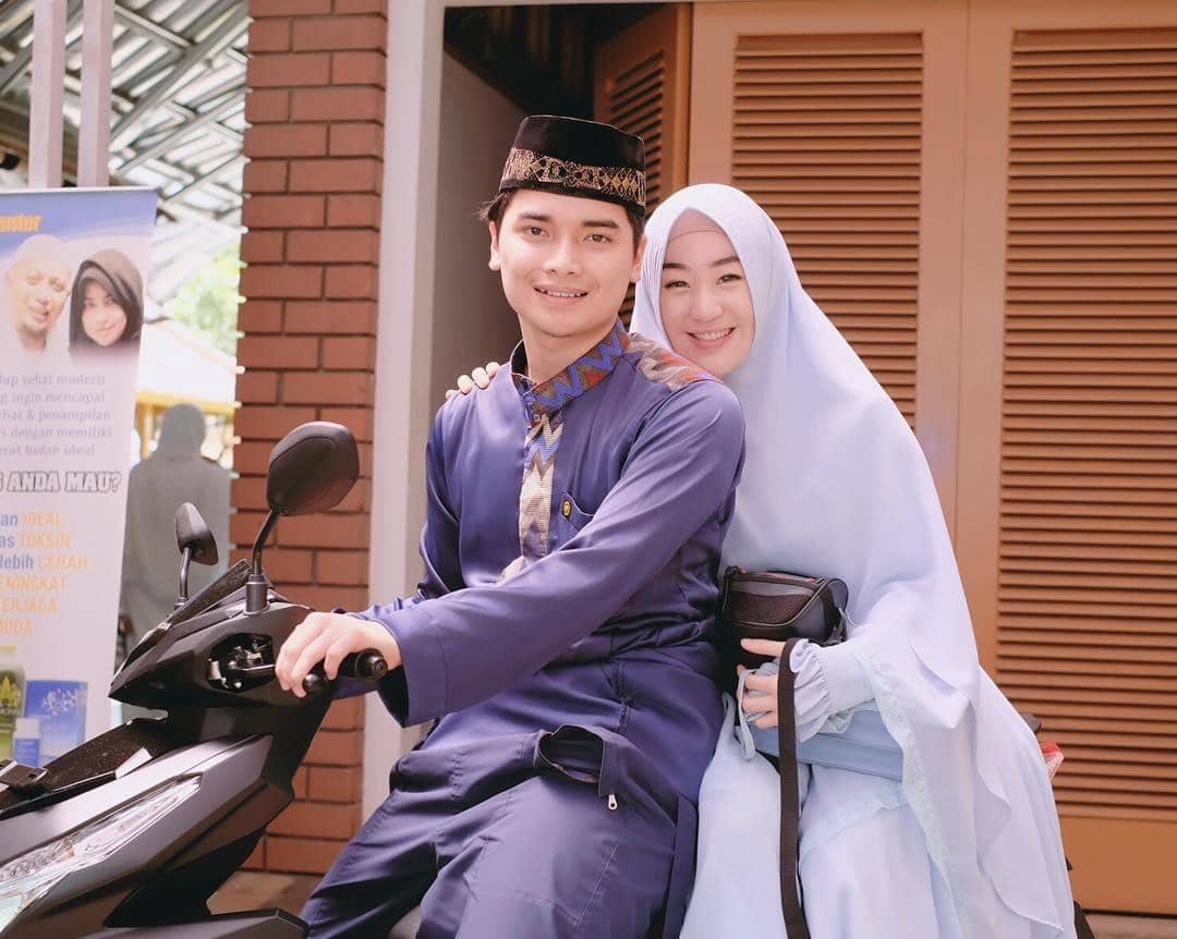 instagram.com/larissachou