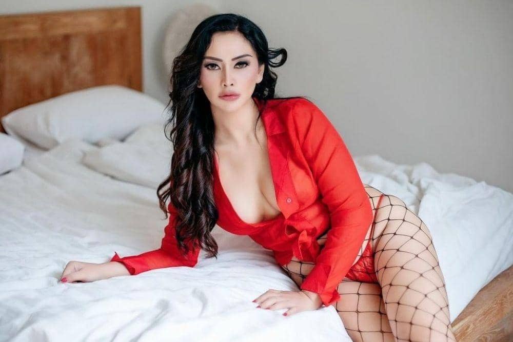 instagram.com/siscamellyana22_official