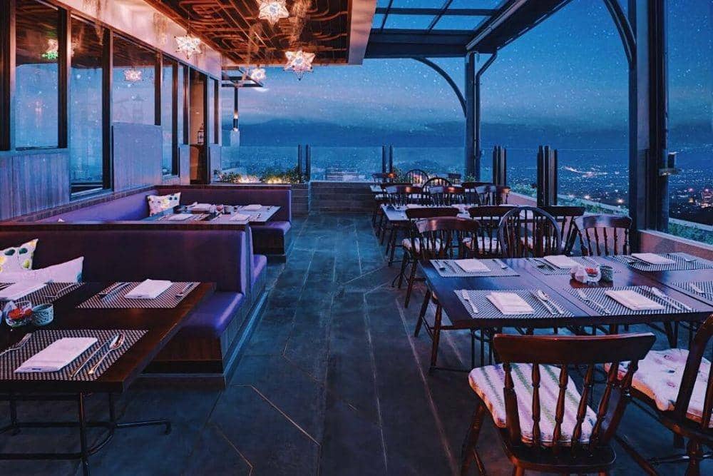 Kepler Sky Lounge & Bar (instagram.com/keplerskyloungeandbar)