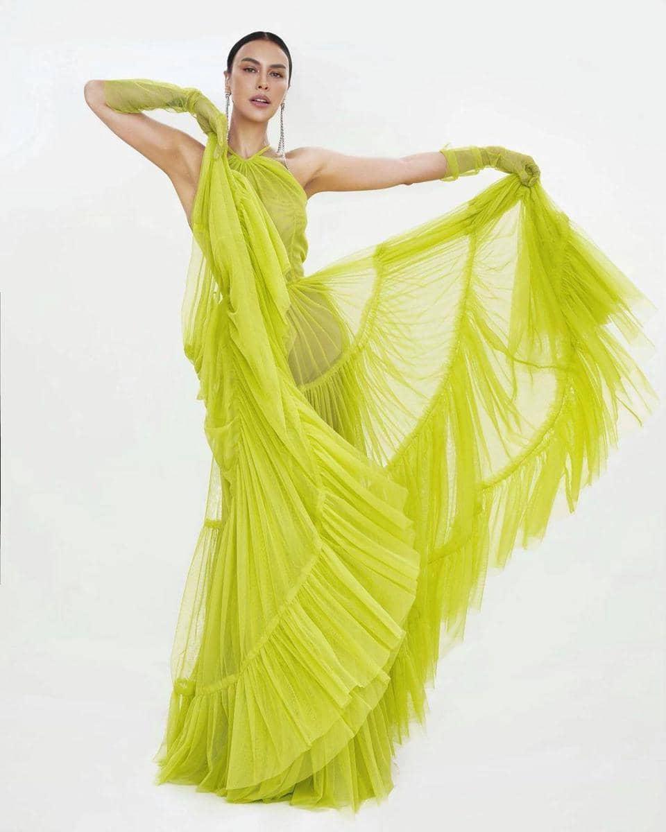 instagram.com/sophia_latjuba88