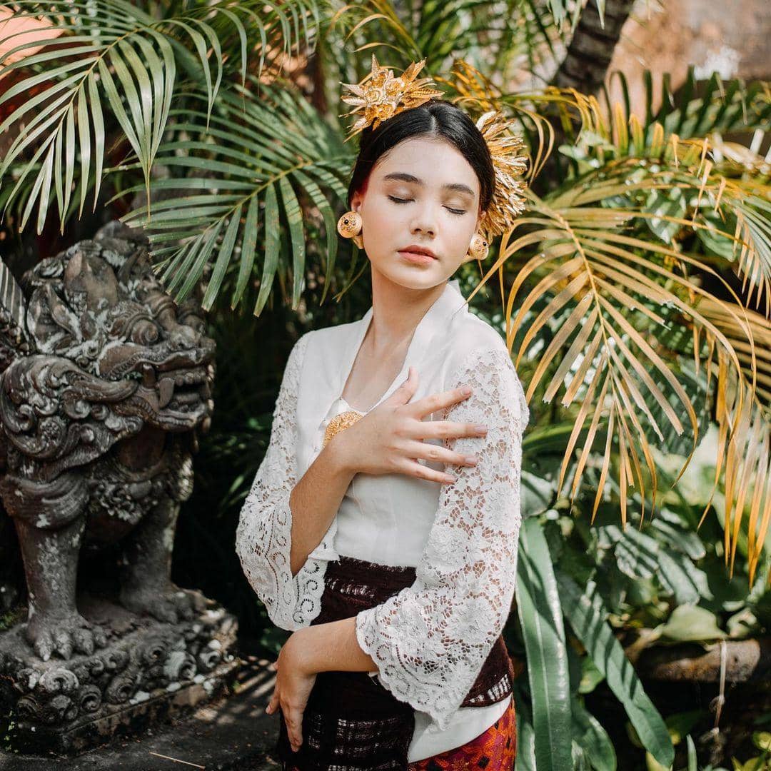 Instagram.com/ciarachelfx