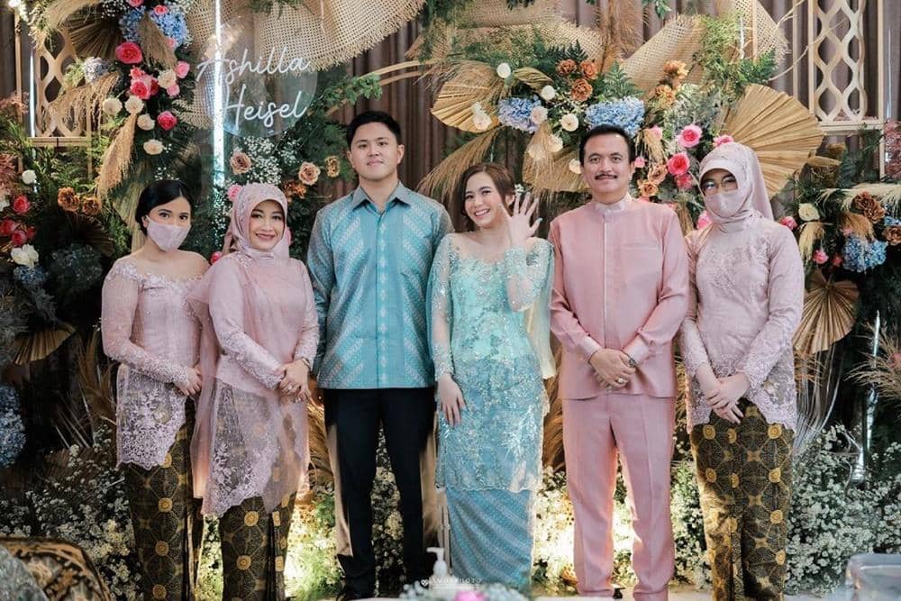 Instagram.com/ashzahrantiara