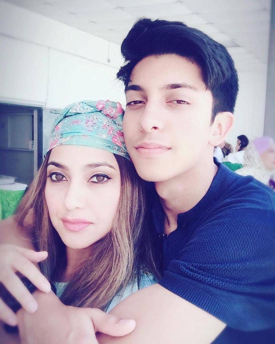 Instagram.com/sazarita